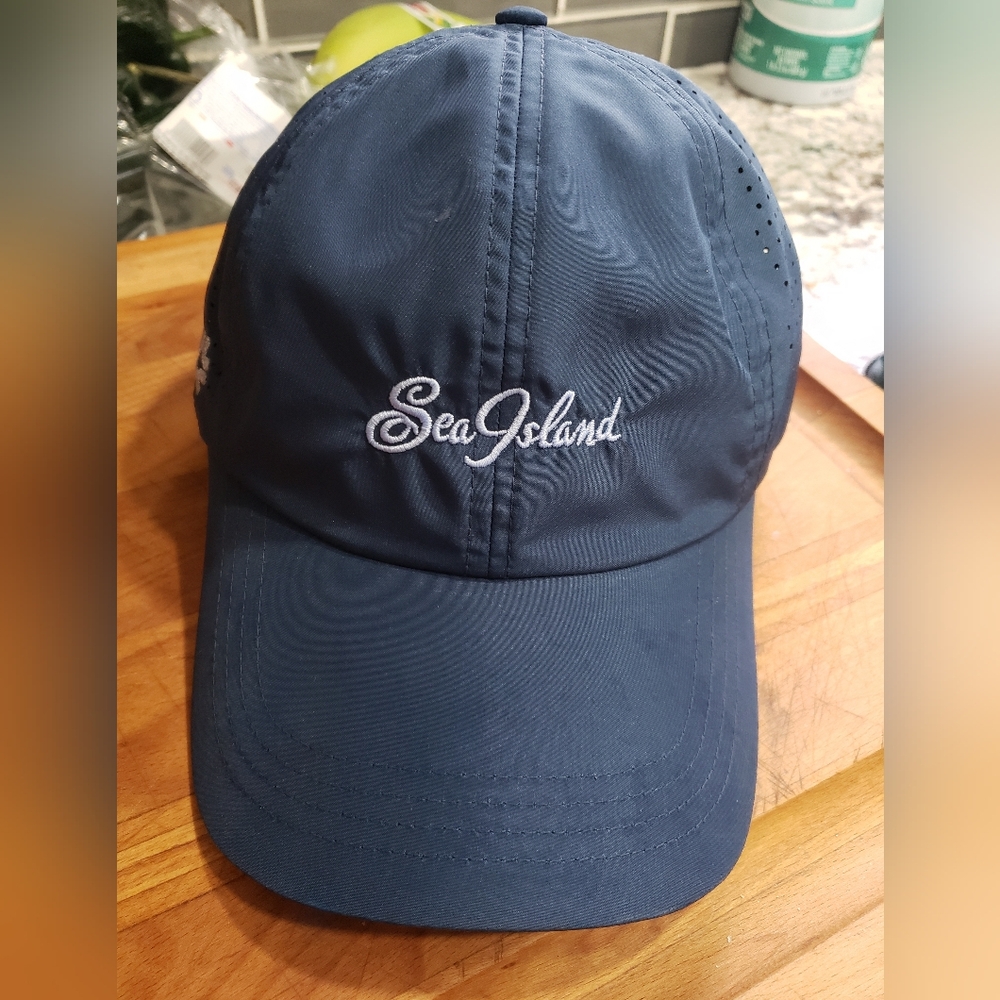 Sea Island Navy Blue Cap X Boyfriend Vimhue